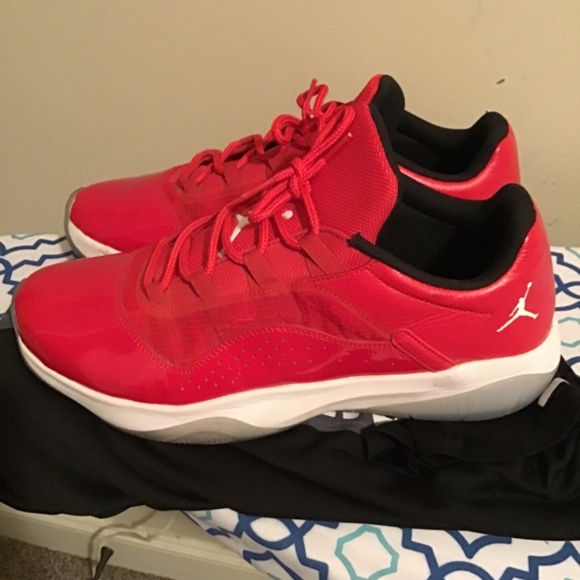 🔥JORDAN, CMFT, size 14, see pictures, new condition, hard size to find🔥🔥 - Picture 5 of 8